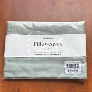 Brooklinen Luxe Pillowcases 100% Cotton in Willow Green